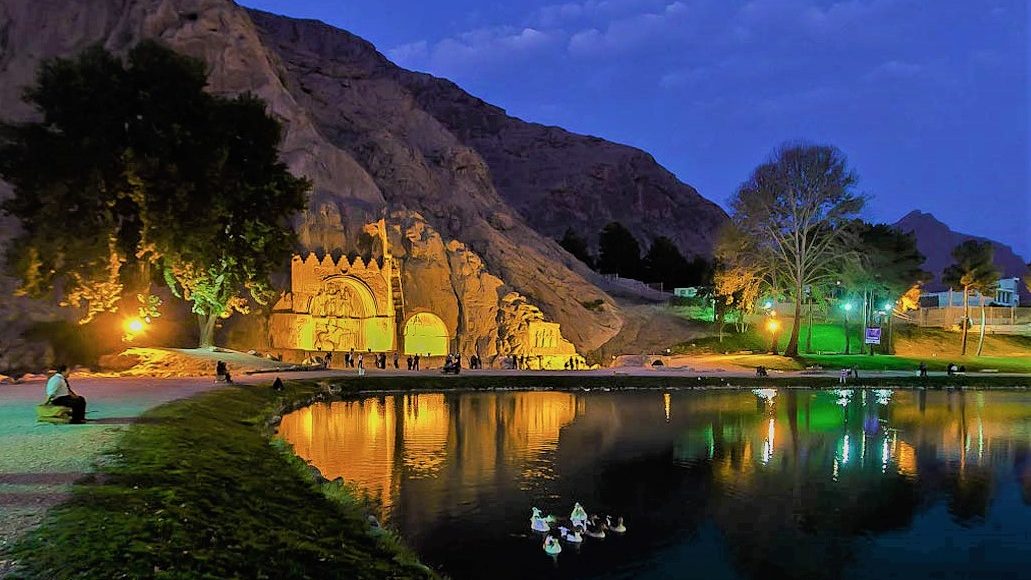 Taq-e-eBostan