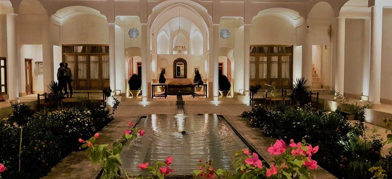 Darbe Baghe Kashan