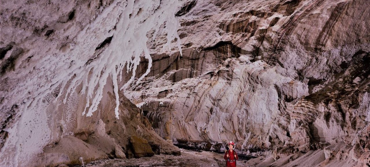 Namakdan-Cave-Qeshm-7