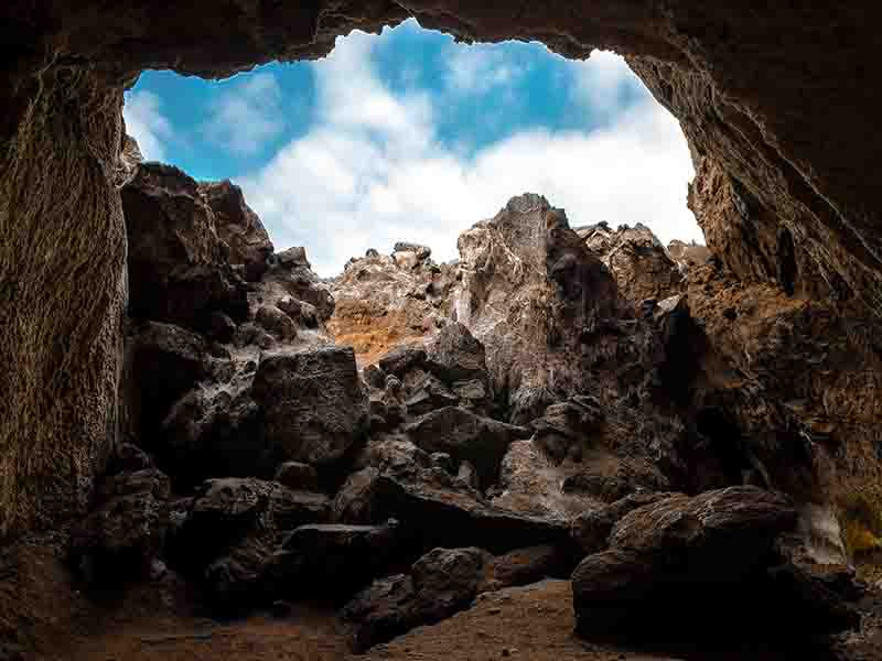 Hormuz Island - Sea Cave