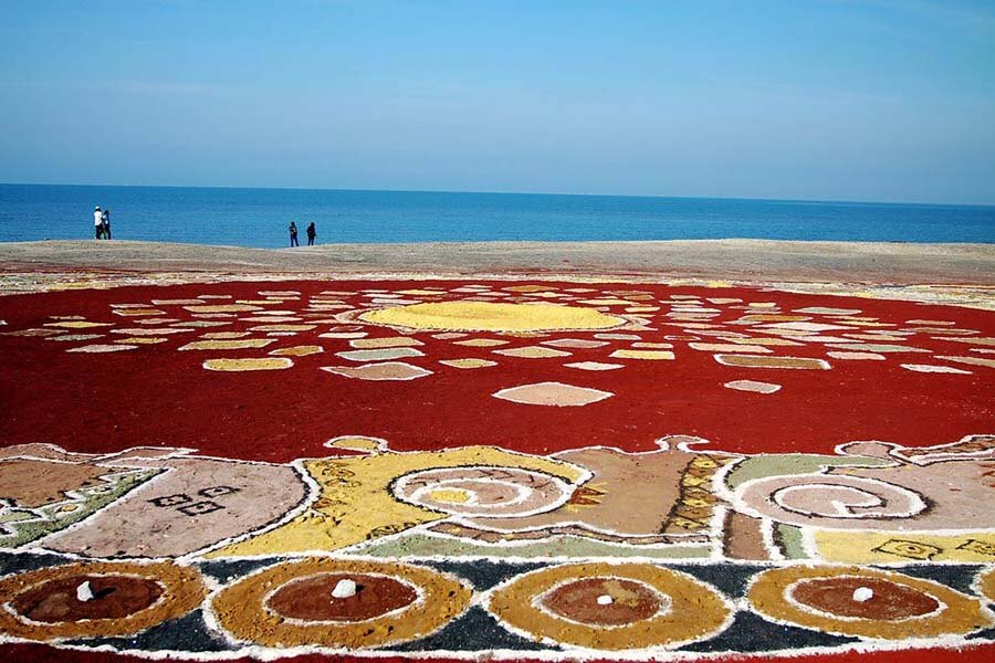 soil carpet Hormuz Island